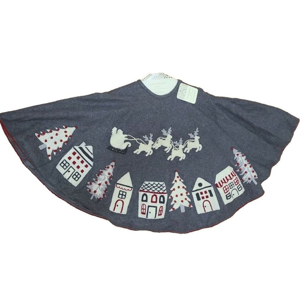 NEW Cynthia Rowley New York 52" Christmas Tree Skirt Gray Felt Santa Sled Scene